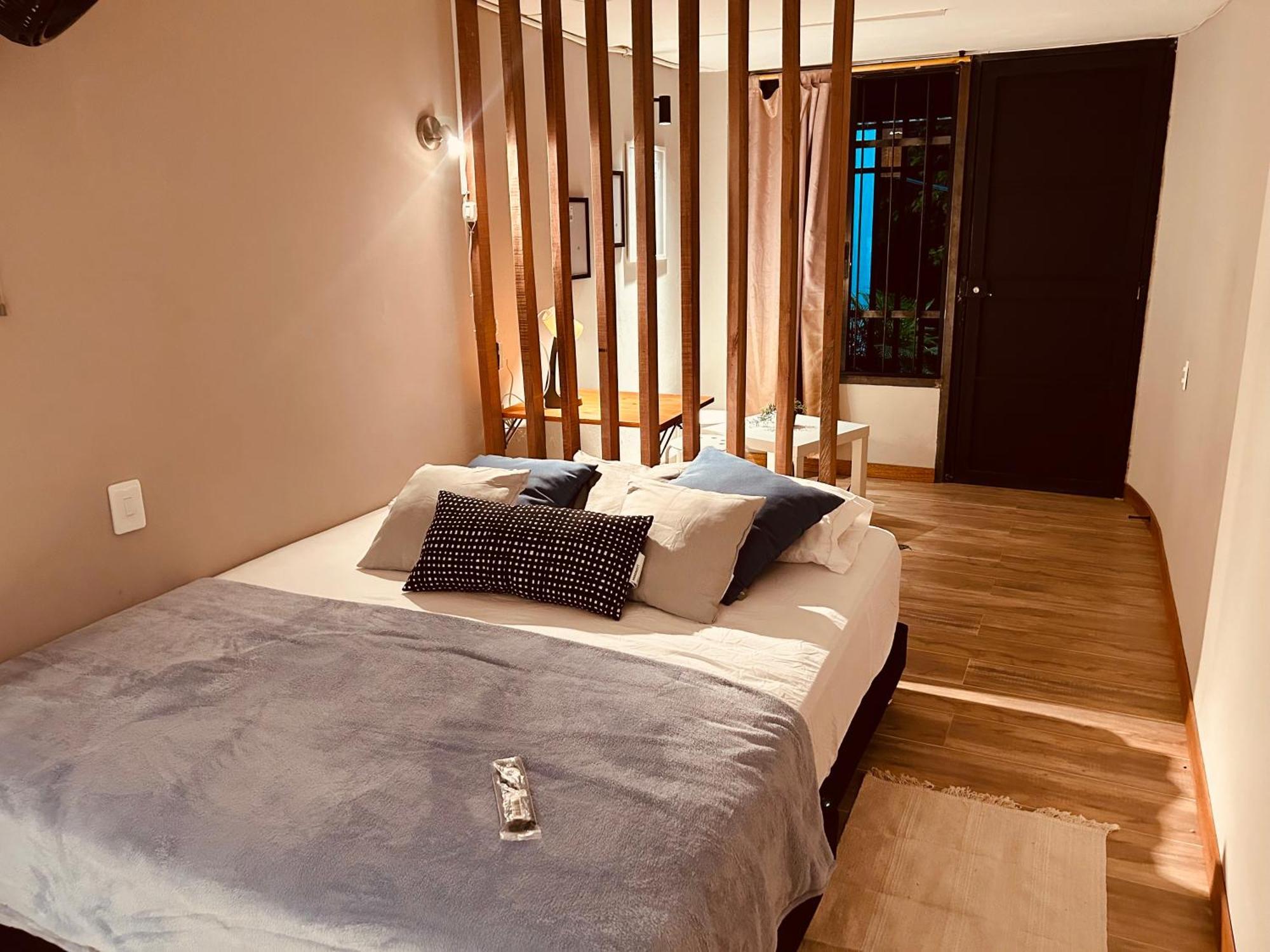 Renacer, Poblado Manila Apartamento